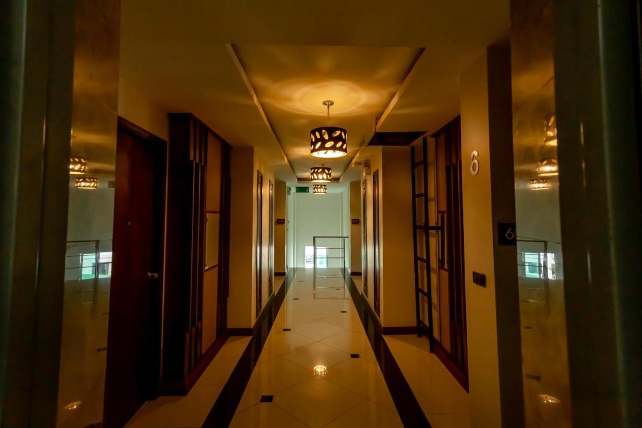 Honey Boutique Hotel Pattaya Luaran gambar