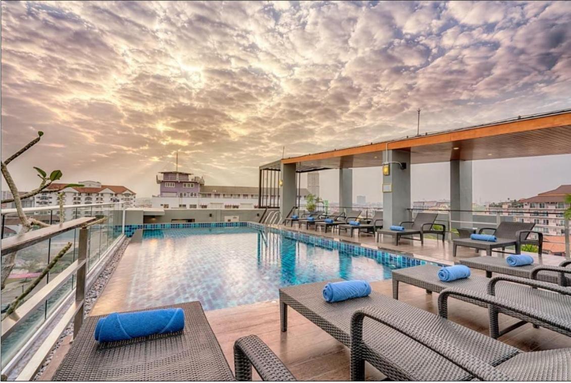Honey Boutique Hotel Pattaya Luaran gambar
