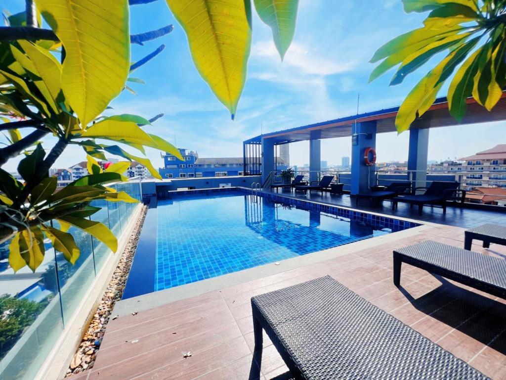 Honey Boutique Hotel Pattaya Luaran gambar